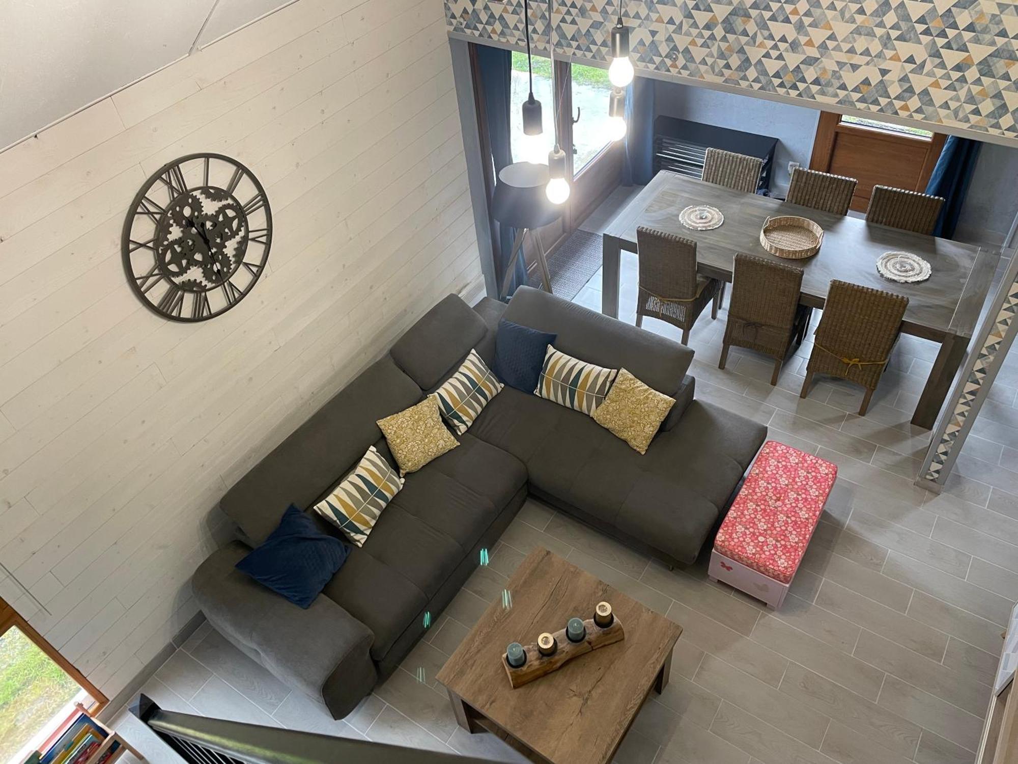 Cottage Chaleureux Dans Domaine Prive Signy-le-Petit Luaran gambar
